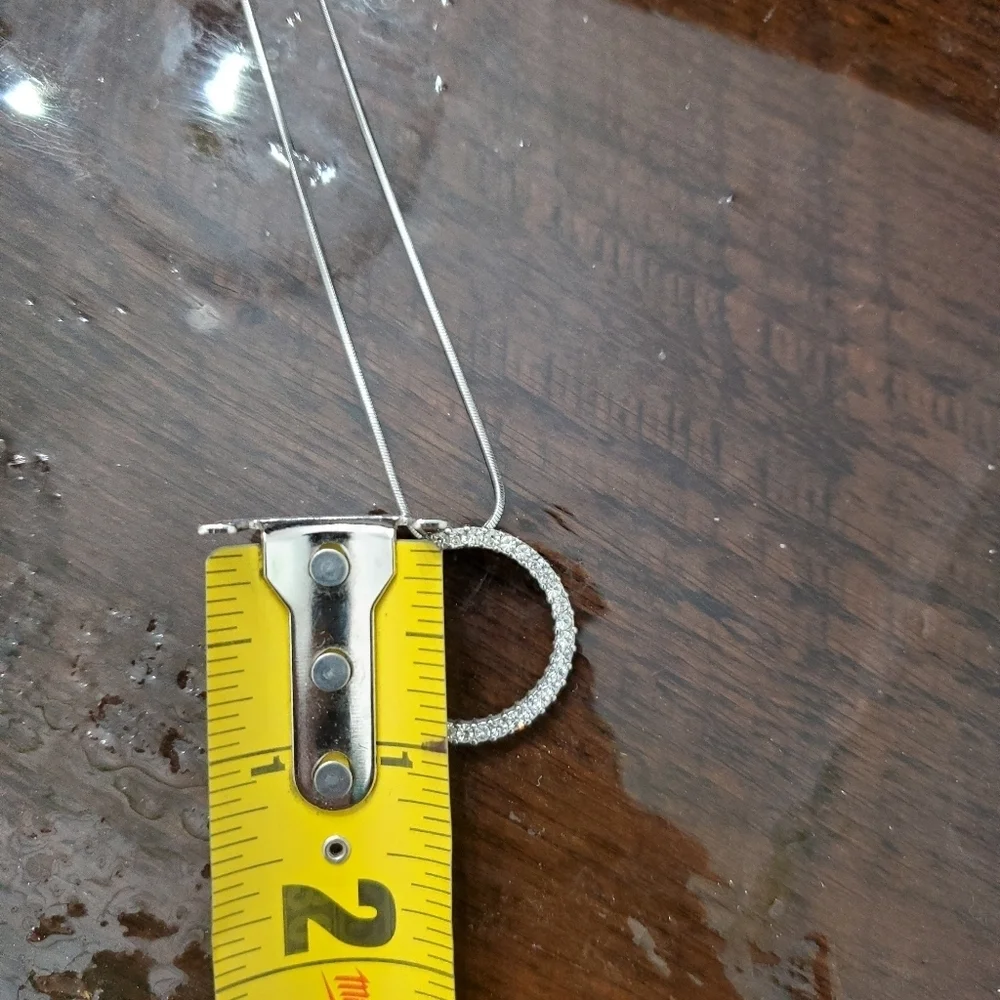 *N 📿 Rhinestone Circle Pendant Necklace